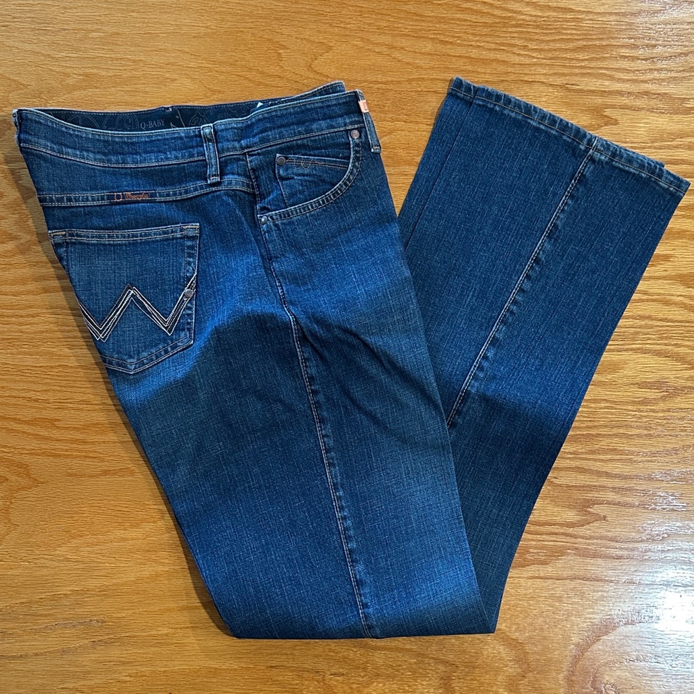 Wrangler Women's Q Baby Boot Cut Jeans